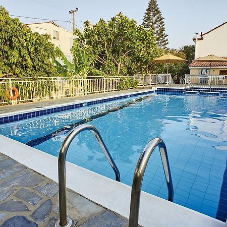 Christinantzela Apartments Kokkari Zewnętrze zdjęcie